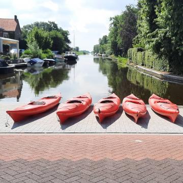 Kanovaren over de Nieuwkoopse Plassen